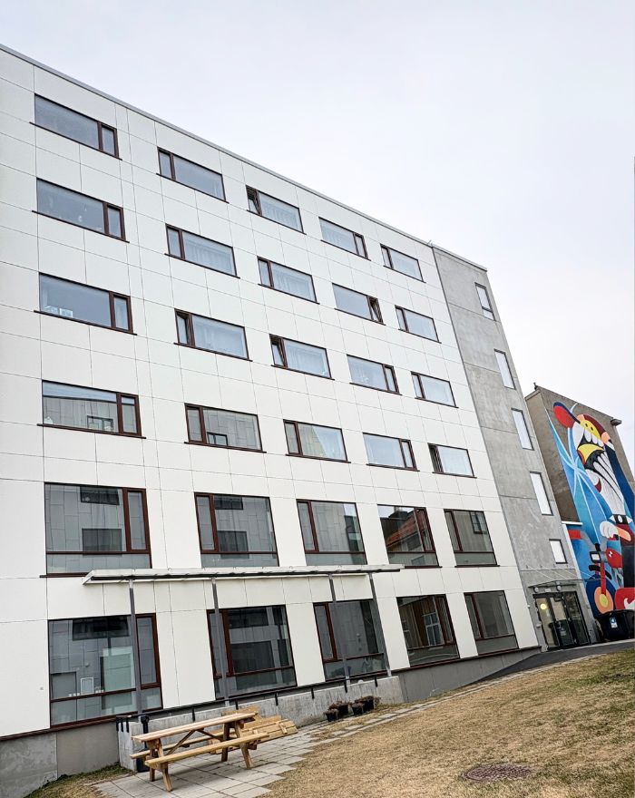 effektiv fabrikkproduksjon, moduler på rekke og rad