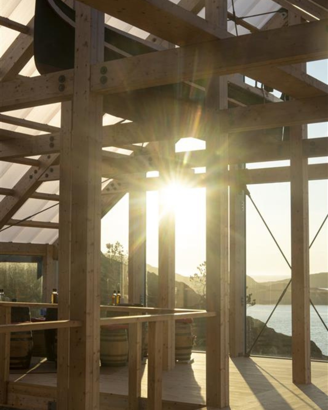 Billeder af limtræ i forskellige konstruktioner