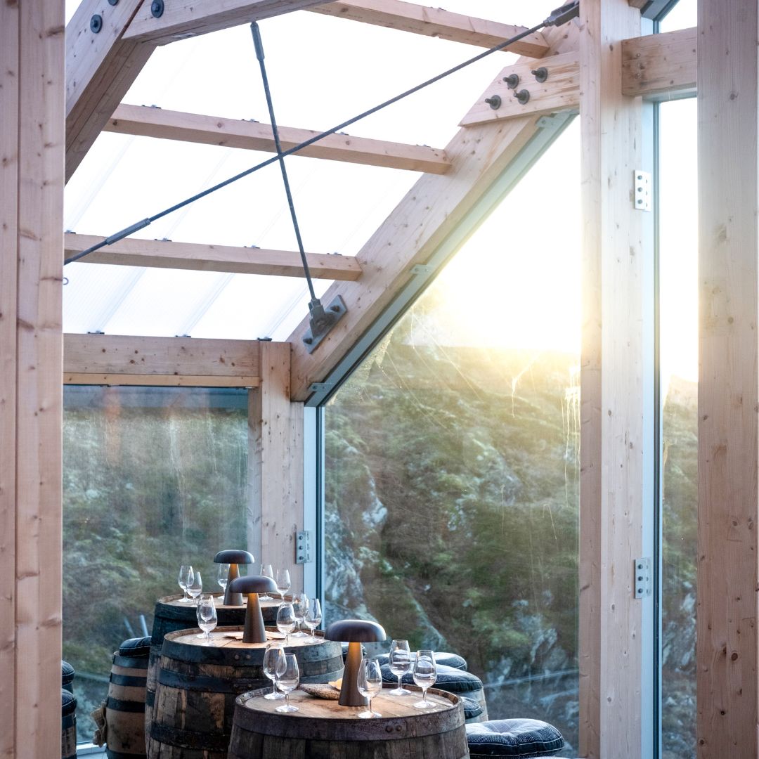 Bæresystem i limtre fra Myken Destilleri