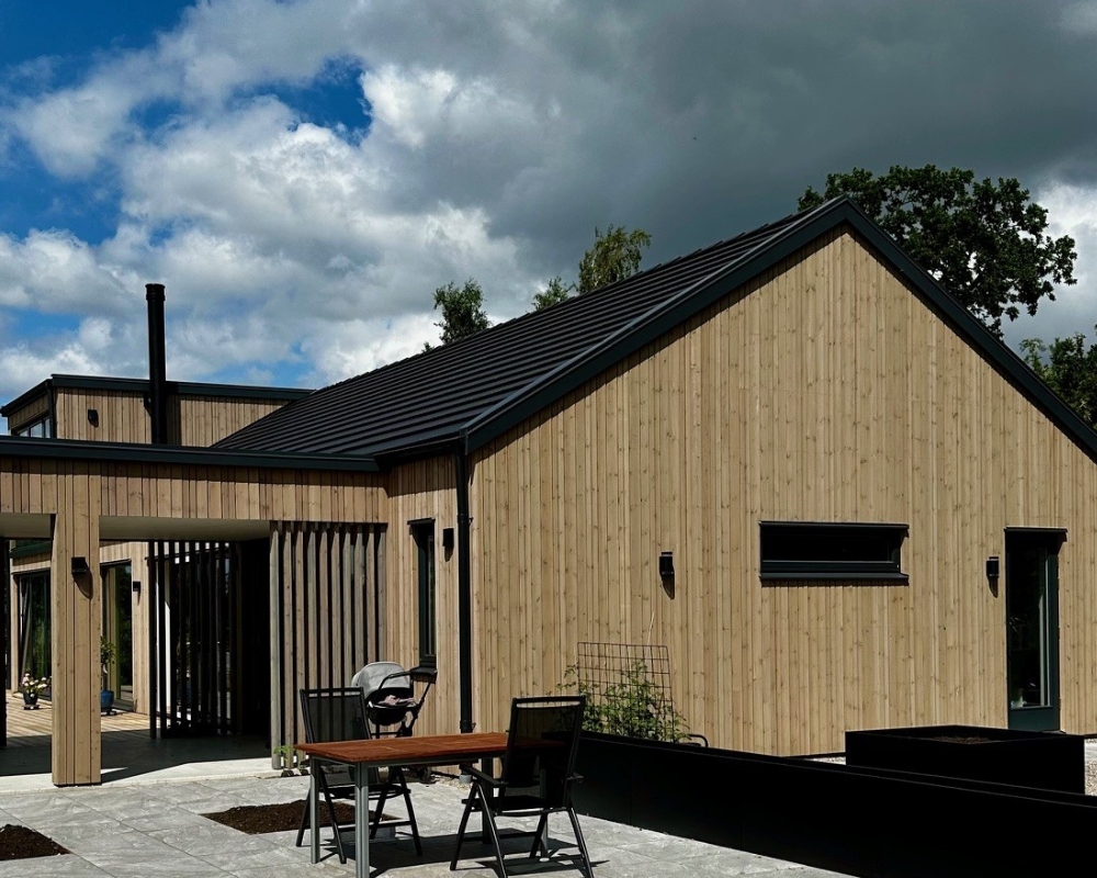 Hur med träpanel Kärnfuru kulörolja silver