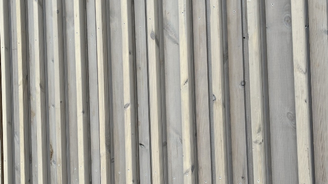 Panel av ThermoWood BT Pigment Silver