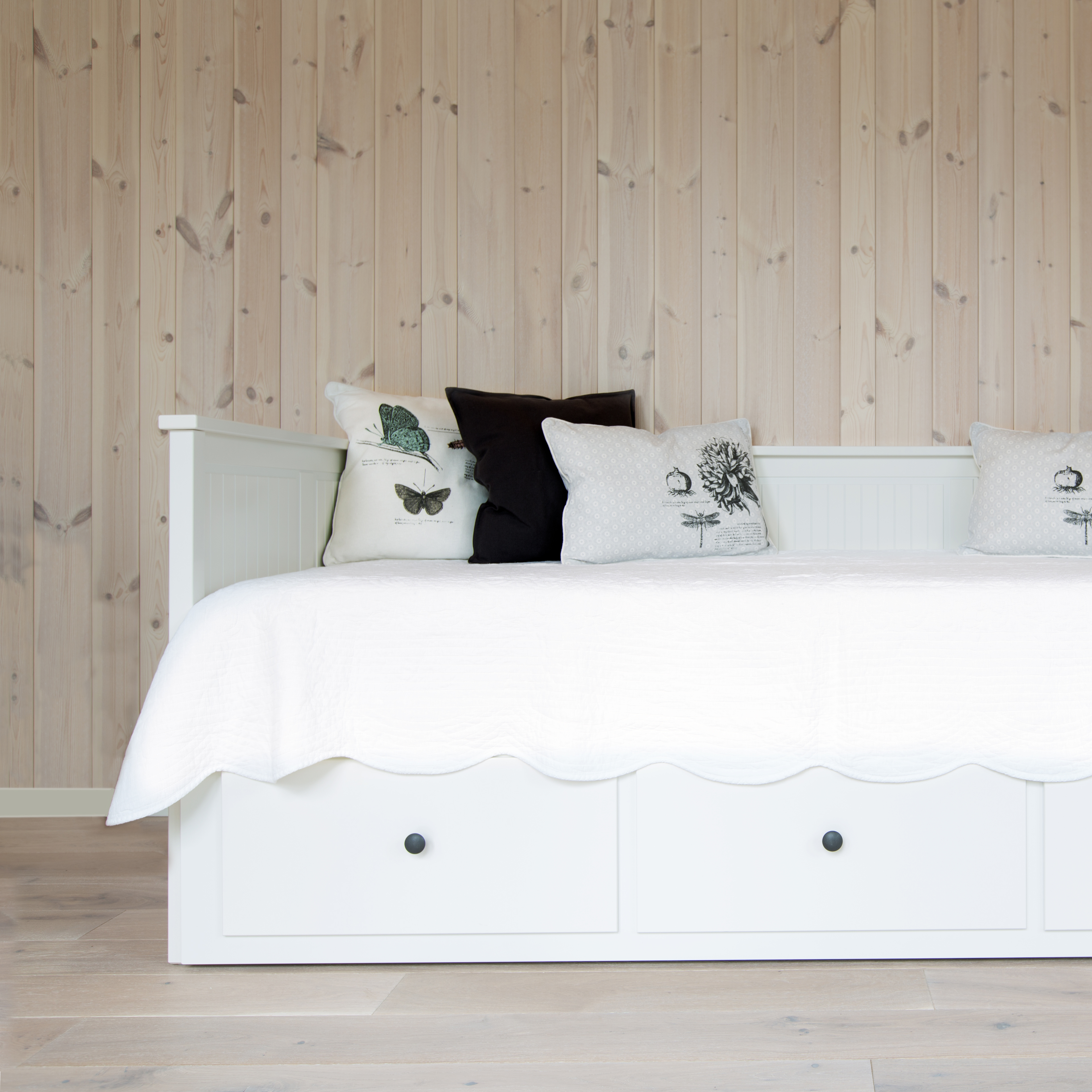 Hvitlasert sprekkpanel i ulike dimensjoner